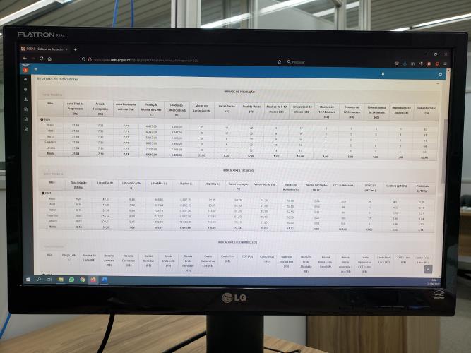 Software do IDR-Paraná qualifica a gestão de propriedades leiteiras