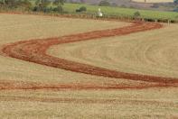 Seminário em Londrina debate impactos das mudanças climáticas sobre o manejo do solo e da água na agricultura