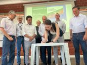 IDR-Paraná lança manual para os secretários municipais de agricultura.