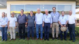 Seagri e Embrapa reforçam parceria para desenvolver a pesquisa agropecuária no Paraná