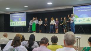 Encontro de mulheres rurais destaca o protagonismo feminino e mostra apoio do IDR-Paraná
