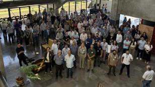 IDR-Paraná reúne servidores em café da manhã para celebrar o trabalho dos extensionistas rurais