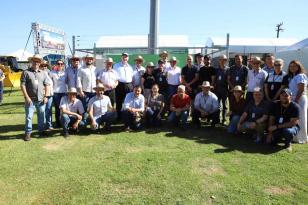 IDR-Paraná apresenta avanços em biogás, biometano e conectividade rural durante visita de comitiva estadual no Show Rural Coopavel