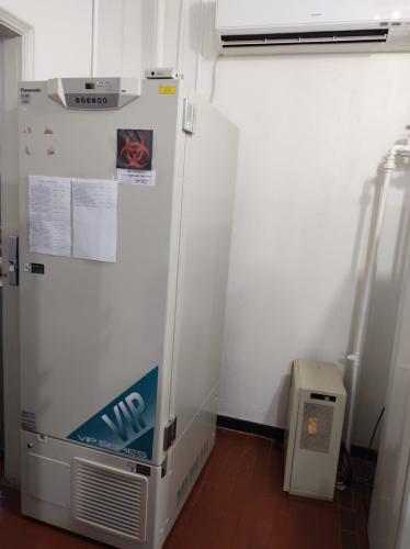 Ultrafreezers do IDR-Paraná podem receber vacinas da Pfizer contra a Covid-19