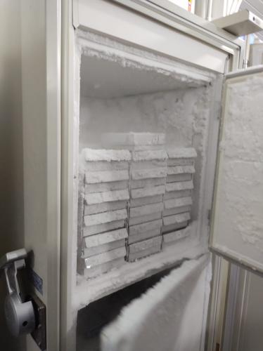 Ultrafreezers do IDR-Paraná podem receber vacinas da Pfizer contra a Covid-19