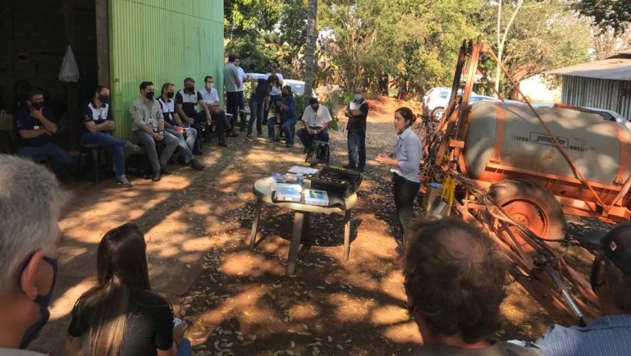 Fiscais da Adapar fazem treinamento para fiscalizar pulverizadores e evitar a deriva