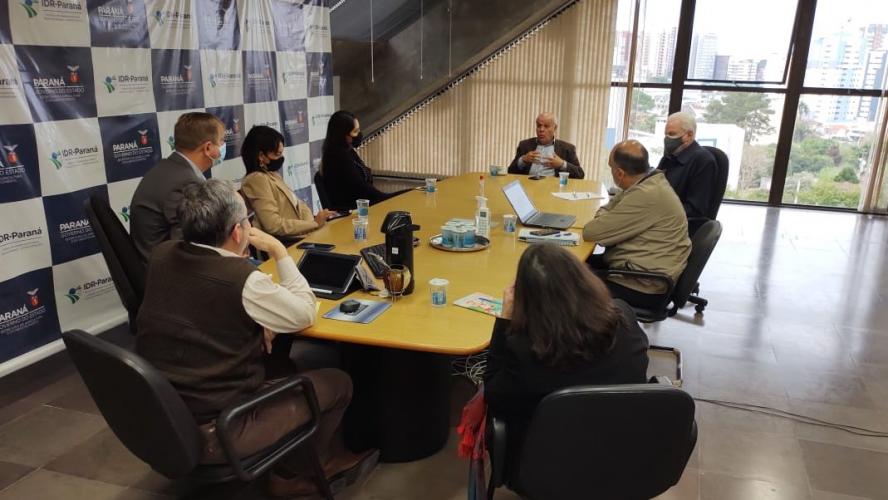 Planejamento para criação do IDR-Paraná e produção orgânica de frutas são modelos de trabalho para outros estados