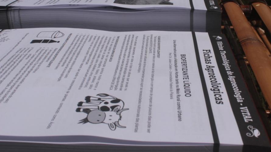 Show Rural: agroecologia ganha protótipo de rolo-faca e literatura técnica
