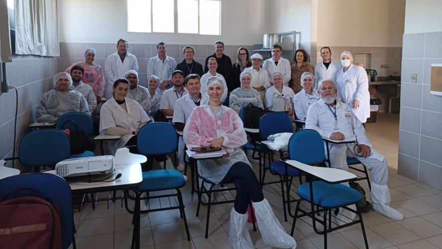 Embutidos é tema de curso no Sudoeste do Estado