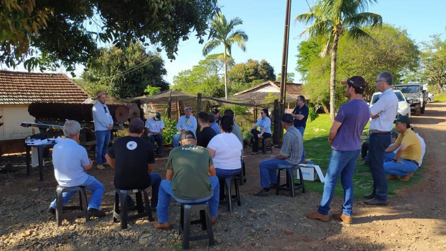 IDR-Paraná e Embrapa Soja realizam Giro Técnico da Soja safra 2022/2023