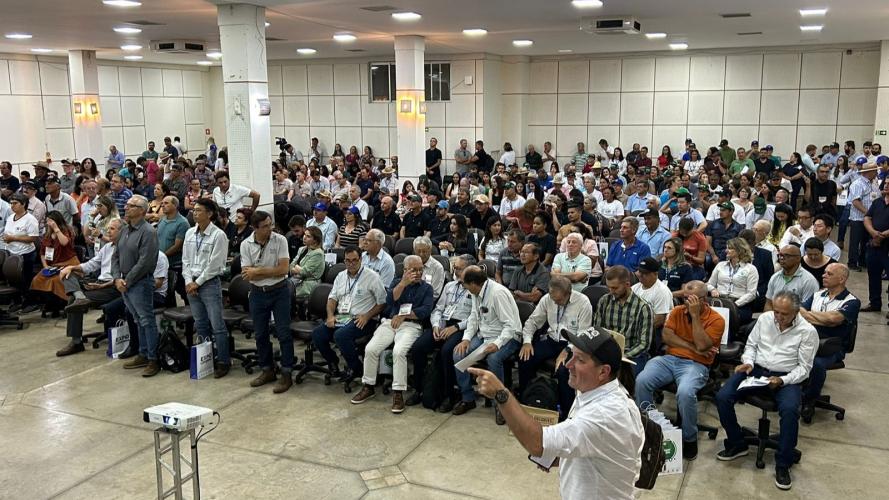 Encontro na ExpoLondrina analisa desafios da cafeicultura paranaense