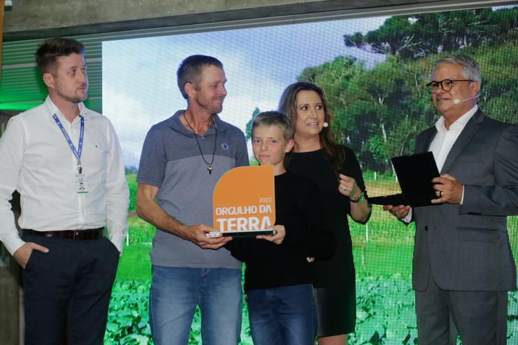 Prêmio Orgulho da Terra valoriza o uso de tecnologias na agropecuária paranaense