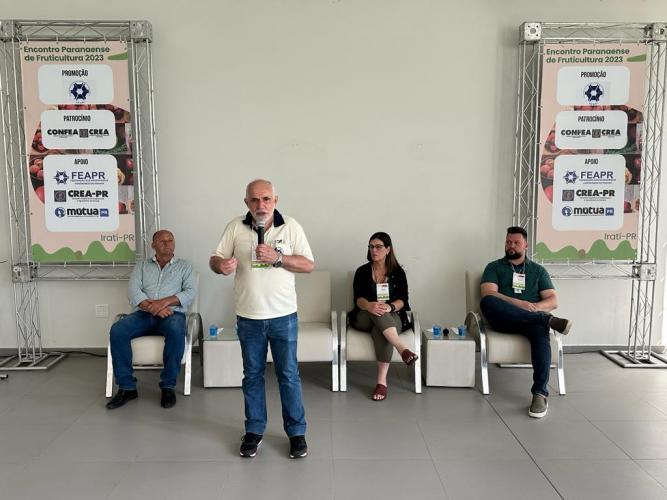 Encontro Estadual incentiva boas práticas na fruticultura do Paraná