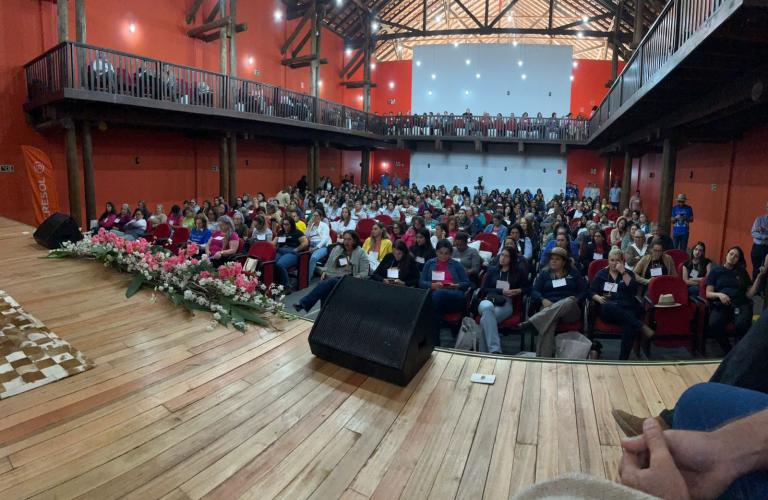 IDR-Paraná promove o trabalho feminino durante todo o mês de maio