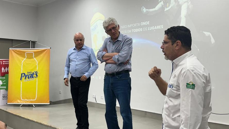 Parceria do governo e setor privado para  controlar o greening é reforçada em Paranavaí