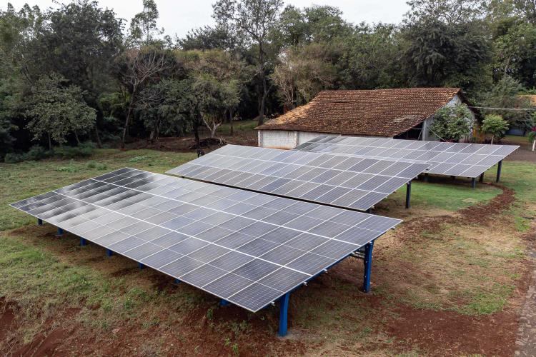 RenovaPR: com energia solar, família de piscicultores reduz custo e aumenta produção