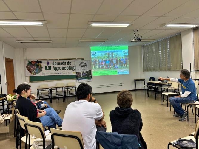 IDR-Paraná participa da Jornada de Agroecologia com oficinas e ações voltadas para o público urbano e rural