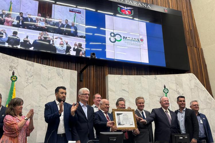 Assembleia homenageia os 80 anos da Secretaria da Agricultura em sessão solene