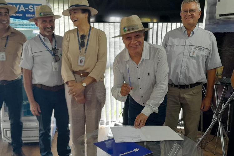 Cooperação técnica entre Sanepar e IDR-Paraná visa preservar mananciais
