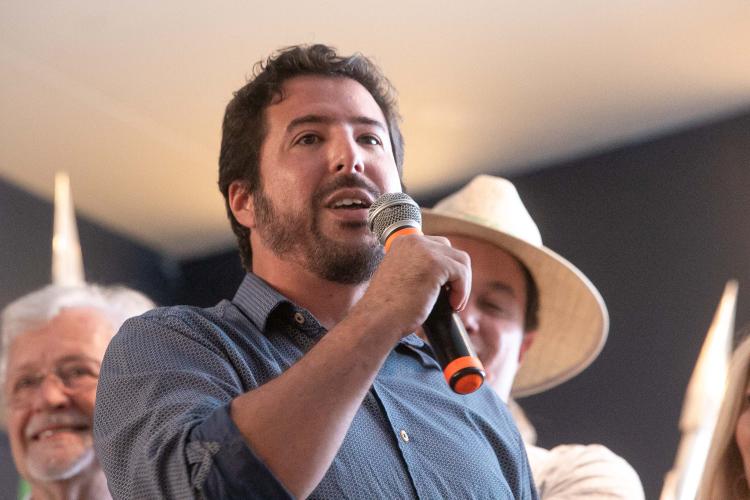 Governador assina protocolos para uso de biogás e biometano no transporte rodoviário