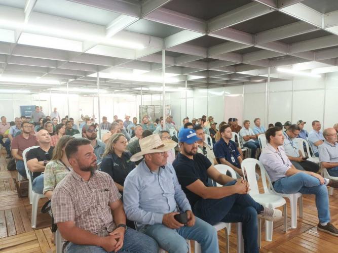 IDR-Paraná tem participação de destaque na 53ª Expoparanavaí