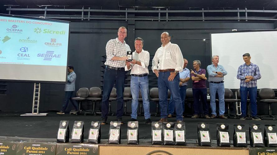 Encontro de cafeicultura reúne mais de 500 participantes na ExpoLondrina