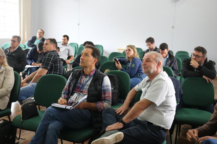 Programa de Agroecologia discute ações para integrar extensão, pesquisa e inovação