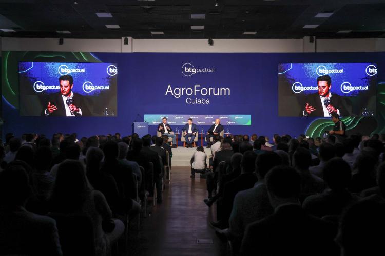 Paraná é modelo de agronegócio moderno para o Brasil, diz Ratinho Junior em fórum do BTG