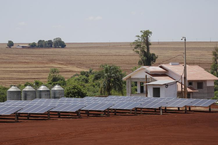 Com RenovaPR, 10 mil projetos sustentáveis de energia transformam paisagem rural