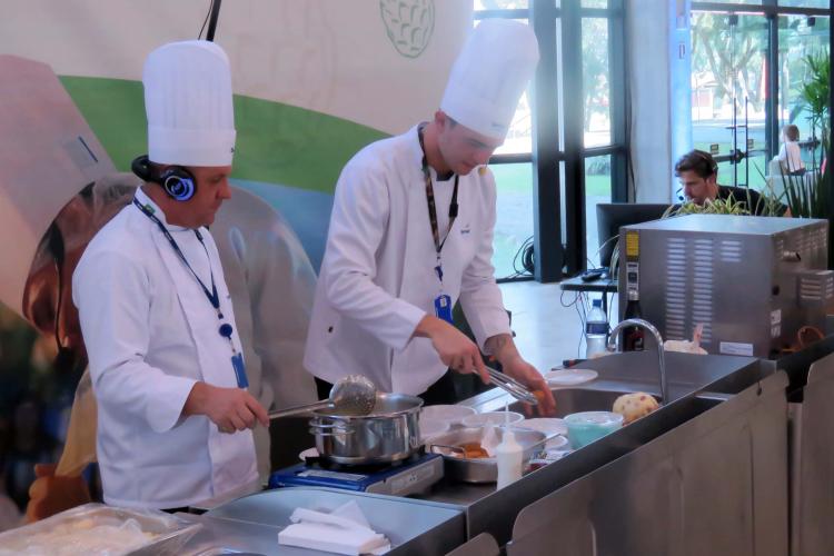 Paraná em cada prato: aulas da Feira Sabores 2025 ressaltam riquezas regionais