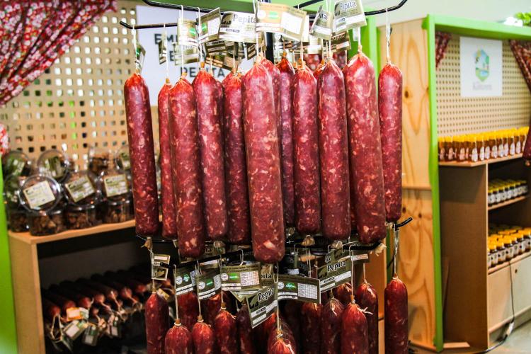 Queijos, doces, vinhos: Feira Sabores do Paraná 2025 apresenta as delícias do Estado