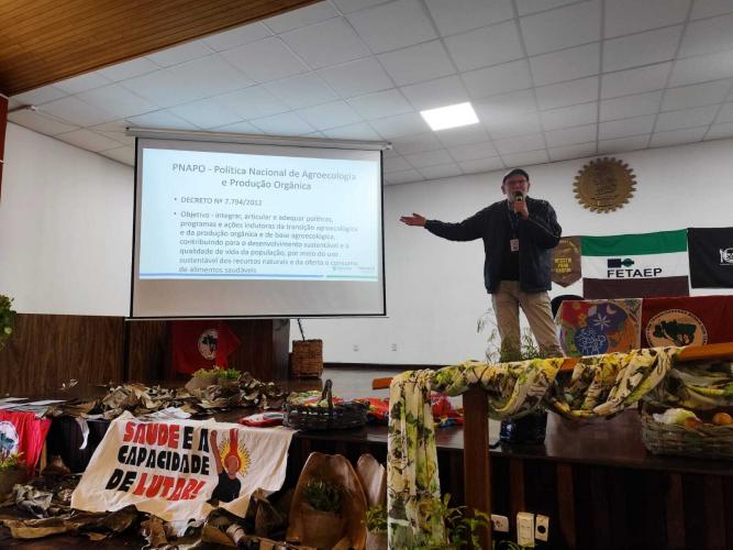 IDR-Paraná marca presença na Jornada de Agroecologia