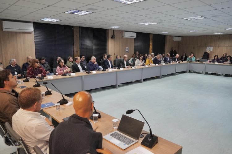 Governo do Paraná e Banco Mundial se reúnem para tratar do Programa de Segurança Hídrica