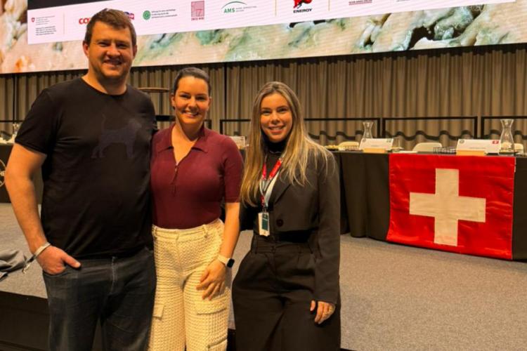 Entre produtos de mais de 50 países, queijos paranaenses são premiados em Mundial na Suíça