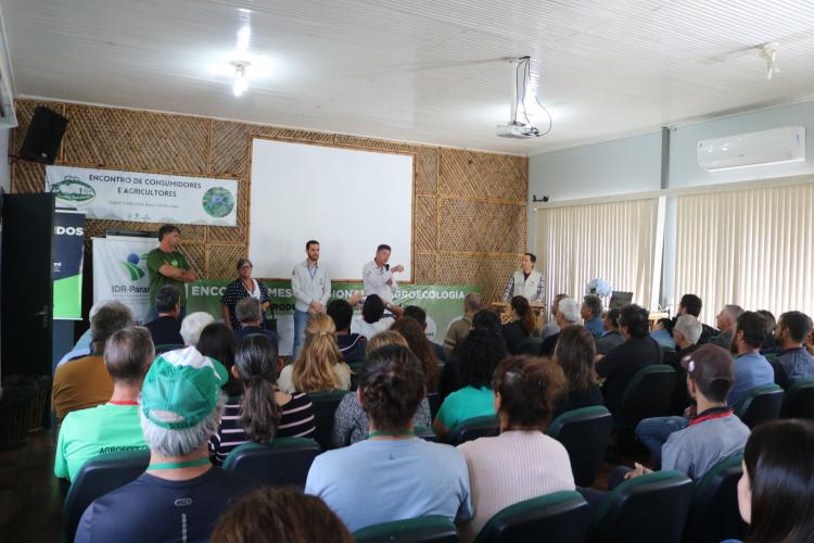 3º Encontro Mesorregional de Agroecologia reúne produtores na Estação de Pesquisa de Pinhais