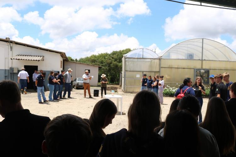 Semana Frutifica Paraná destaca potencial da fruticultura e incentiva jovens a se fixarem no campo