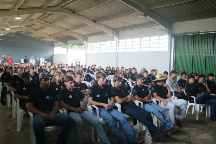 Semana Frutifica Paraná destaca potencial da fruticultura e incentiva jovens a se fixarem no campo