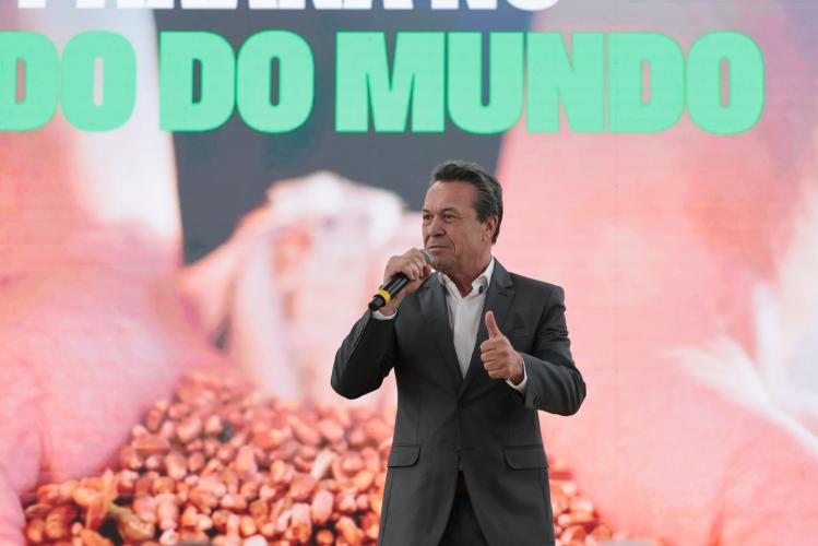 Estado reforça sistema de agricultura com 324 novos servidores e entrega de 250 veículos