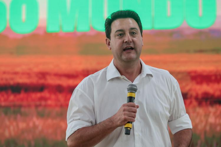 Estado reforça sistema de agricultura com 324 novos servidores e entrega de 250 veículos