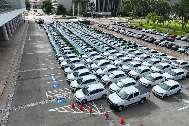 Estado reforça sistema de agricultura com 324 novos servidores e entrega de 250 veículos