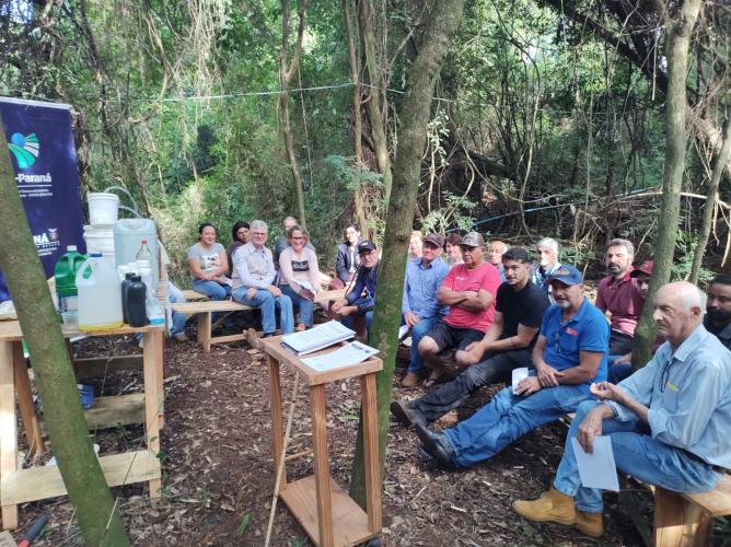 Inovação no campo: IDR-Paraná capacita rodutores de Janiópolis na produção de bioinsumos