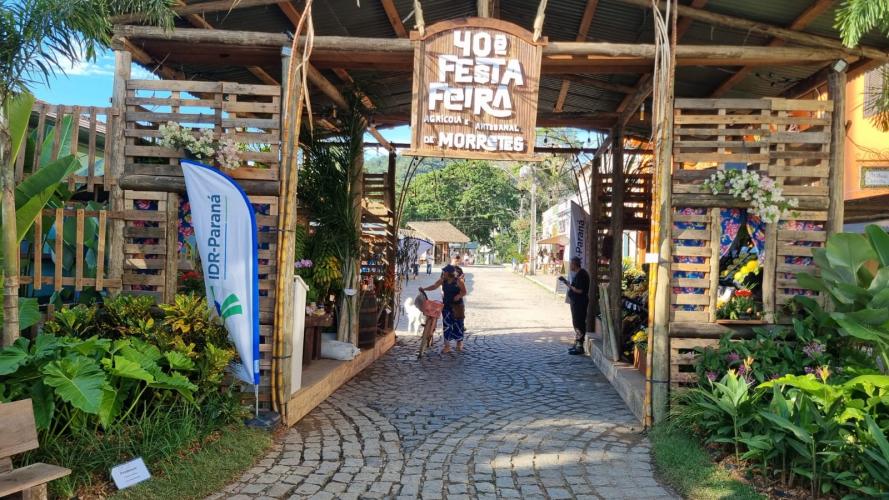 Festa movimenta o litoral