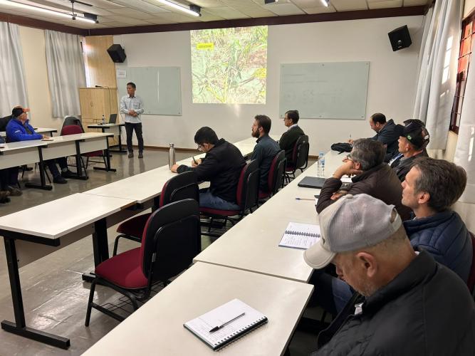 IDR-Paraná investe na formação técnica de extensionistas