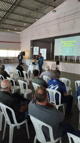 IDR-Paraná realiza encontro de manejo e conservação de solos em Anahy