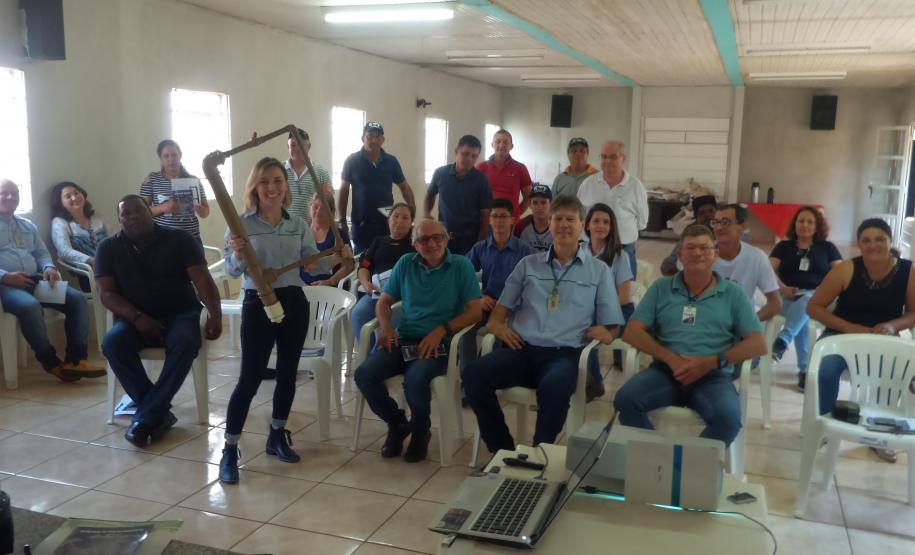 Oficina sobre qualidade de água e uso do clorador em Mamborê