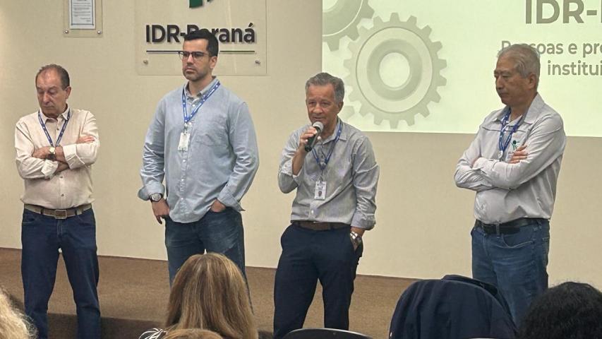 Integração de equipes e ganho de eficiência pautam encontro da área administrativa do IDR-Paraná em Londrina