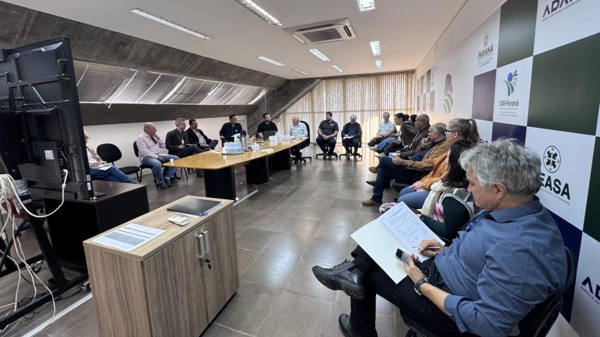 CEDRAF debate fortalecimento de políticas públicas para a agricultura paranaense