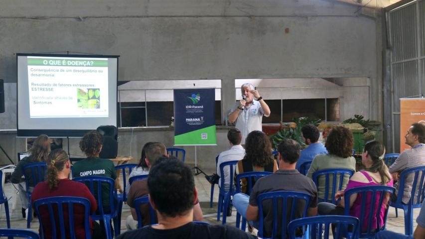 Encontro de agricultores explora alternativas de sustentabilidade e renda em Campo Magro